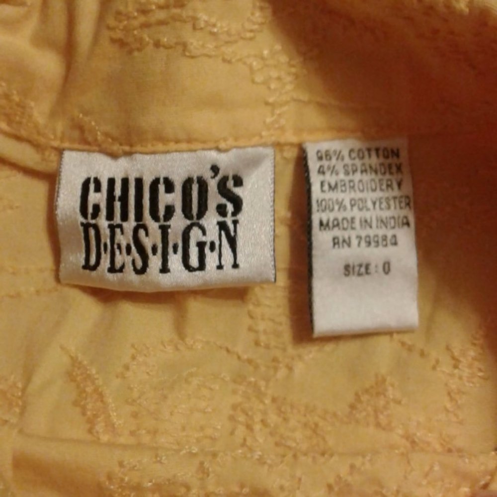 Chico's 0 cropped jacket Yellow Embroidered S 4 Pockets MOP Shell Buttons - Picture 3 of 5
